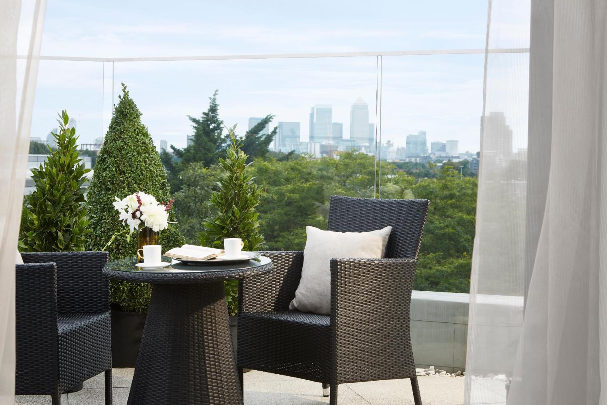 Deluxe Double Room with Balcony,1274158864:JPEG