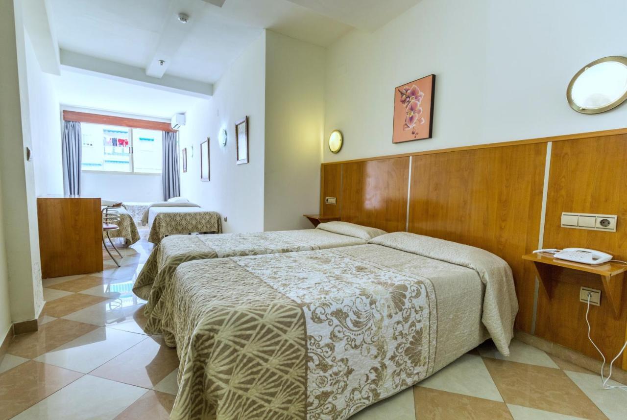 Familiekamer (2 Volwassenen + 2 Kinderen)