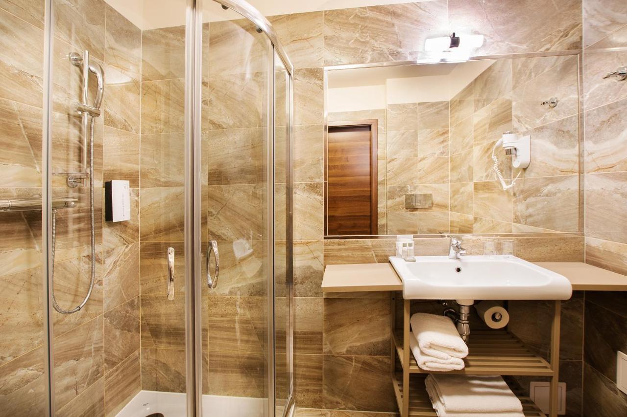 Chambre Familiale (2 Adultes et 2 Enfants)