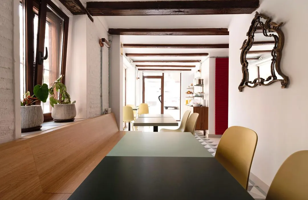 Hotel 19-30 Valencia-1