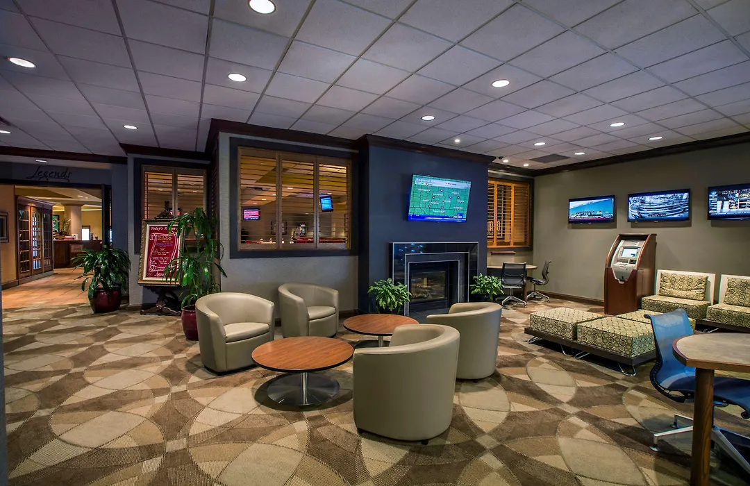 Doubletree By Hilton Wichita Airport-1
