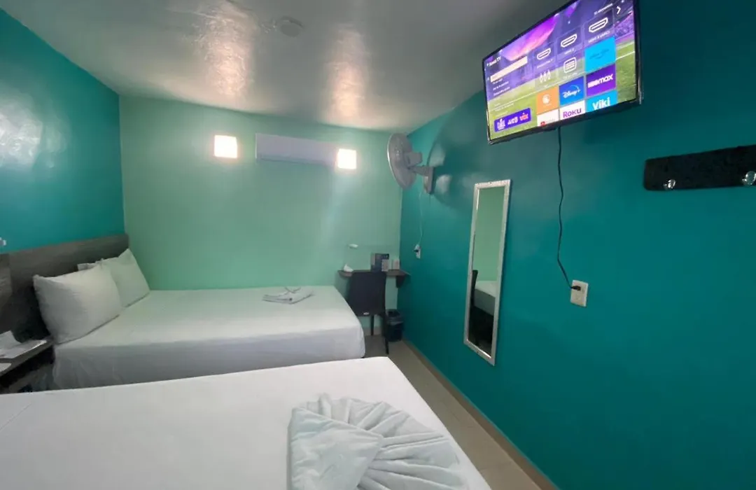 Hotel Murallas Capital-1