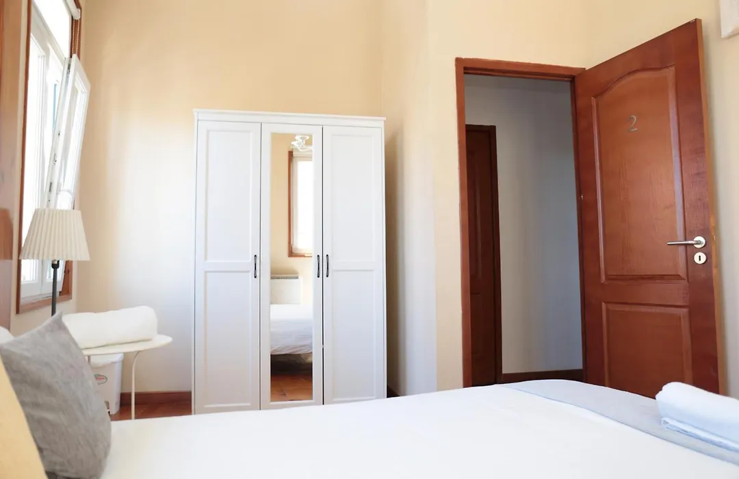 Lx Factory Guest House-1