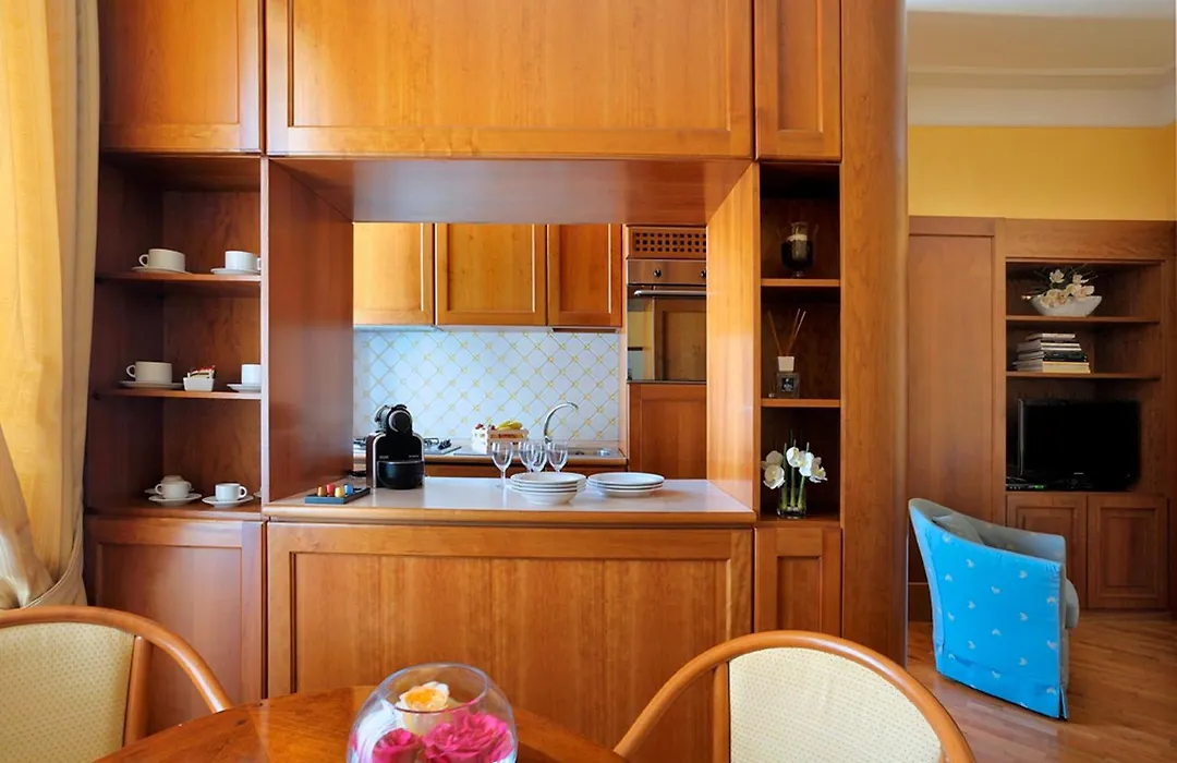 Dea Suite Roma-1