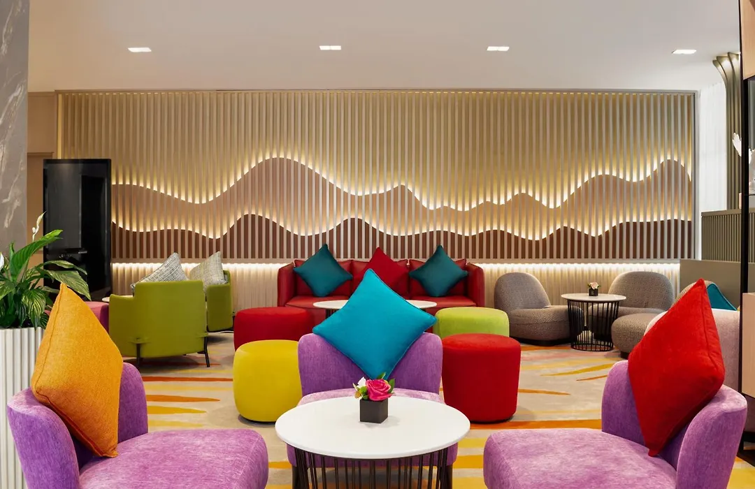 La Quinta By Wyndham Abu Dhabi Al Wahda-1