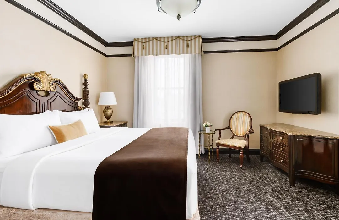 Hotel Lucerne-1