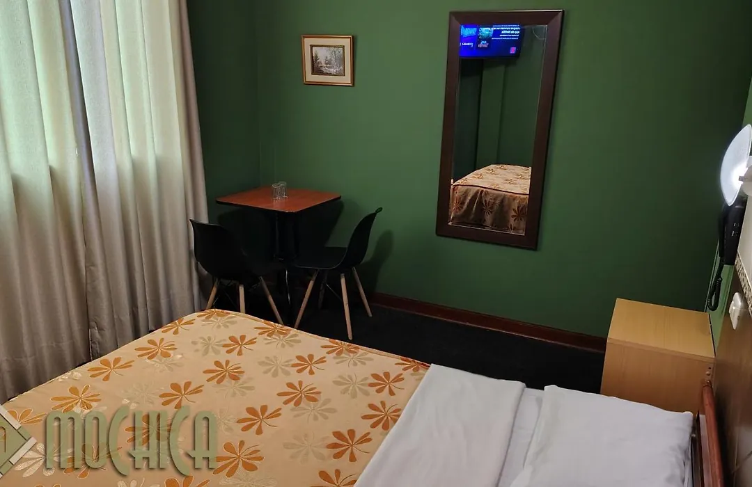 Hostal Residencial Mochica-1