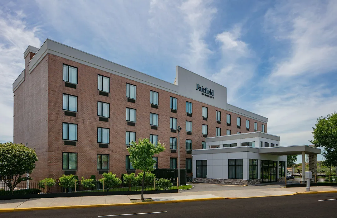 Fairfield Inn By Marriott Jfk Airport-1