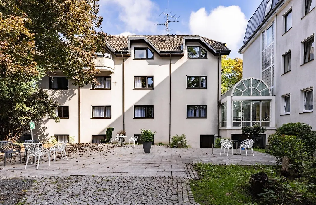 Garner Hotel Cologne East By Ihg-1