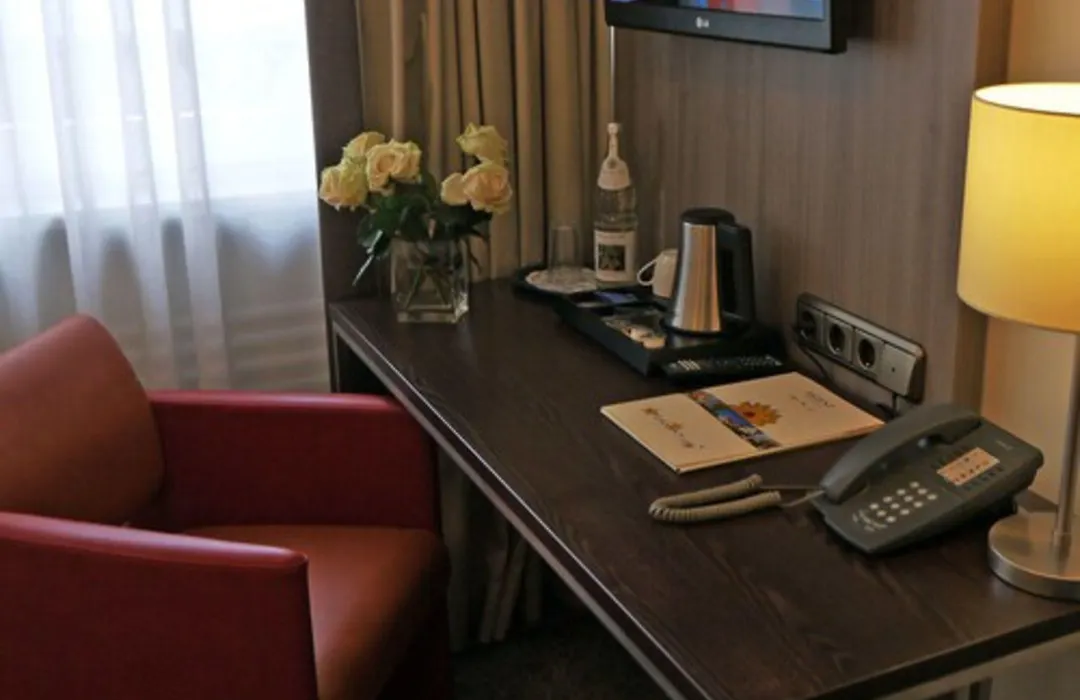 City Hotel Duesseldorf-1