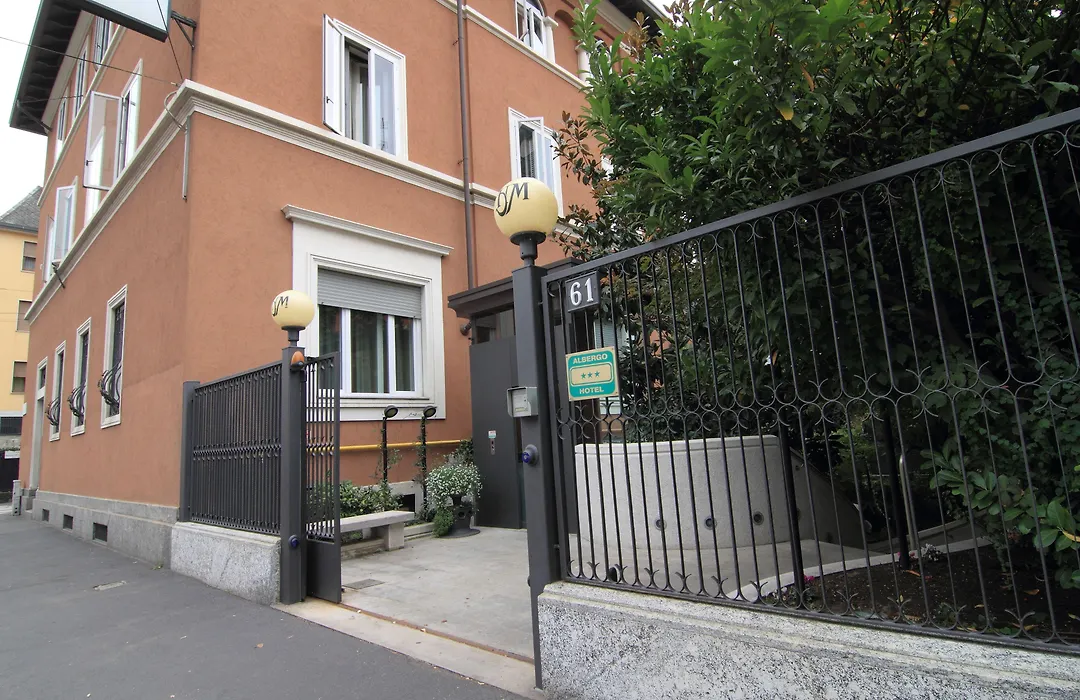 Hotel Metrò-1