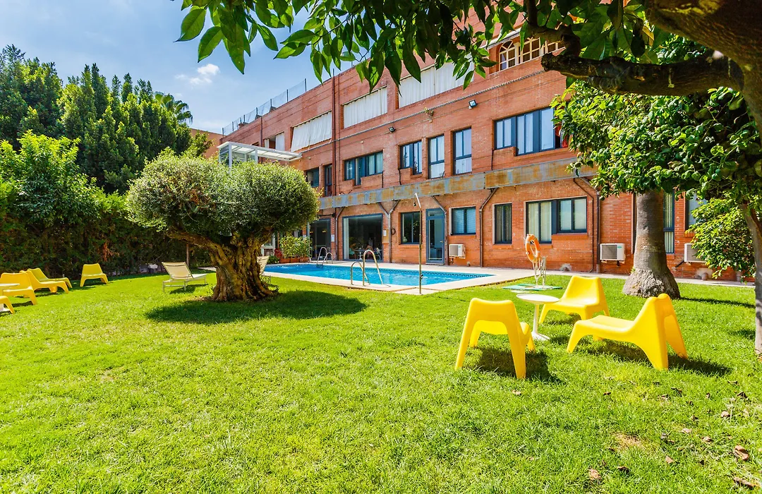 Aacr Hotel Monteolivos-1