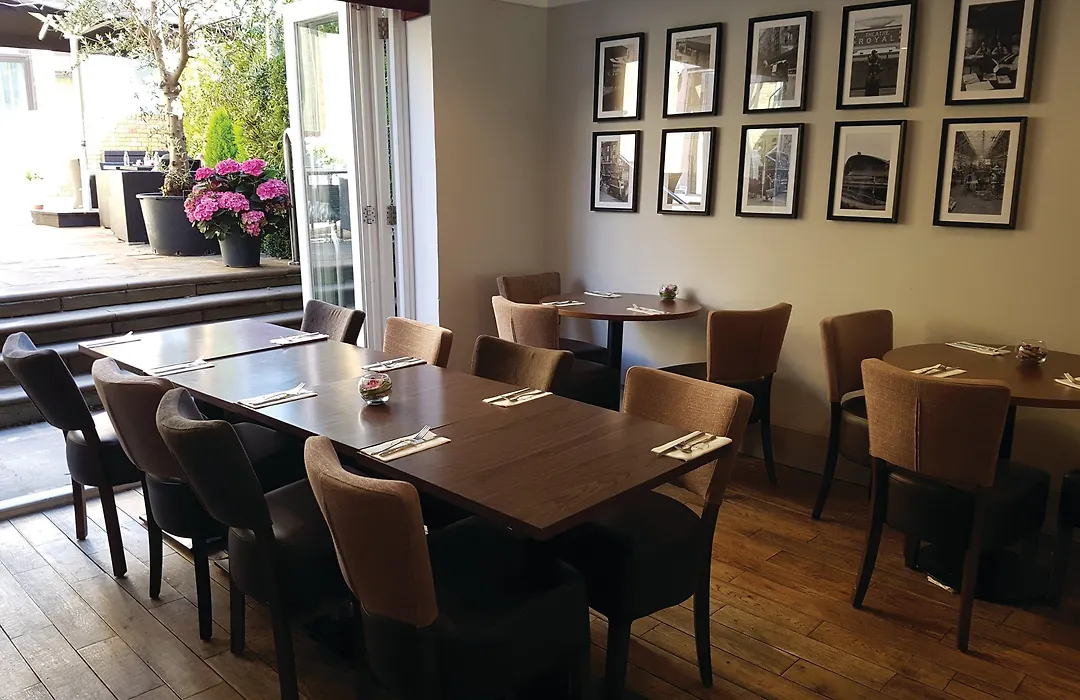The Westbridge Hotel Stratford-1