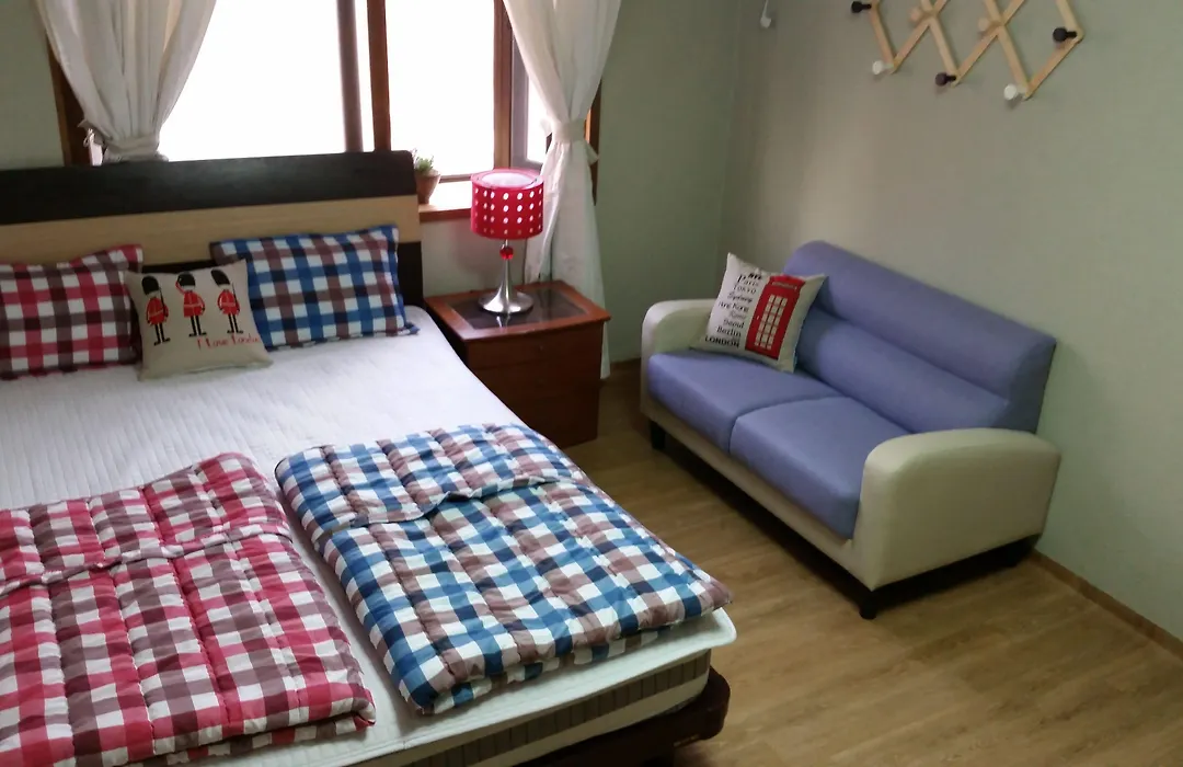 Appletree Guesthouse-1