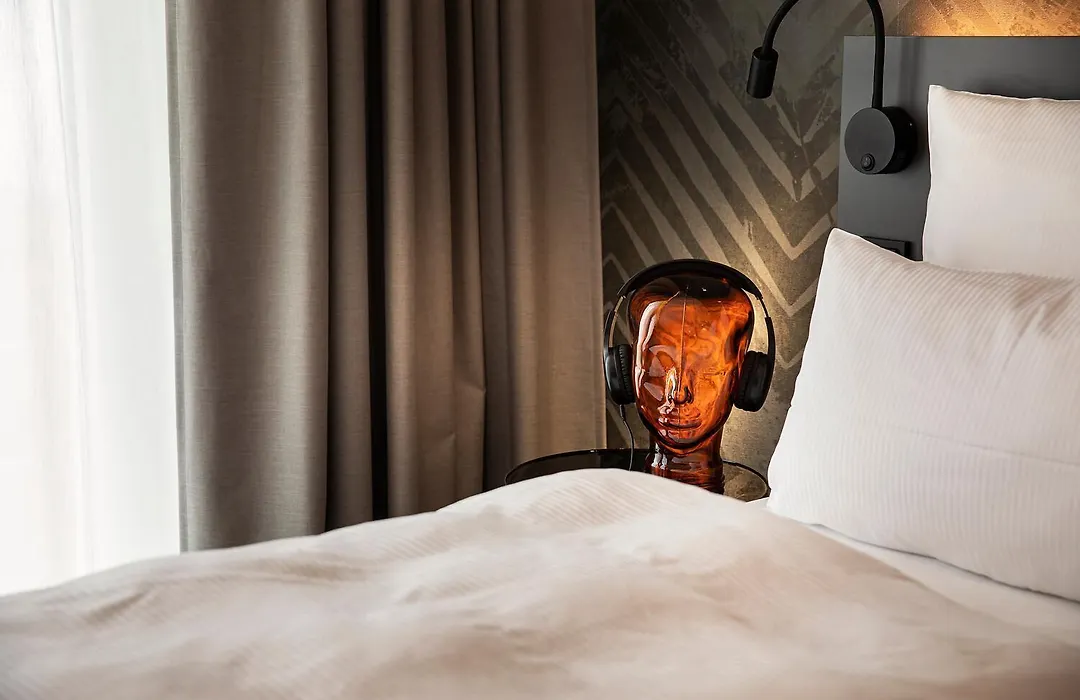 LOGINN Hotel Berlin Airport-1
