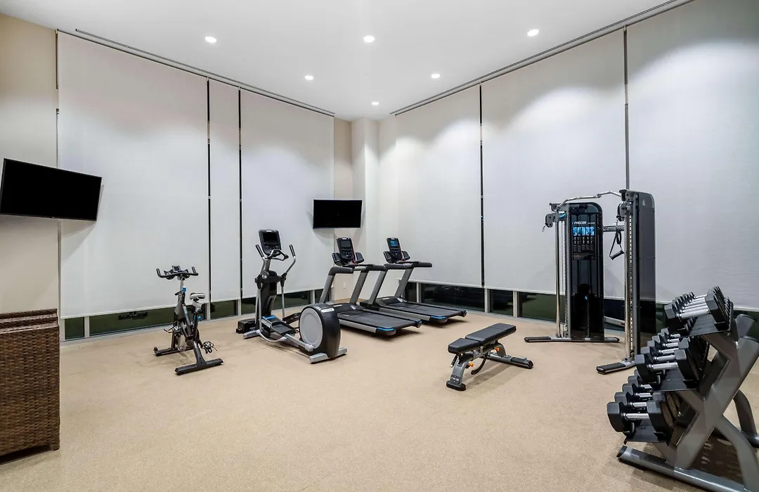 La Quinta Inn & Suites By Wyndham Nashville Downtown Stadium-1
