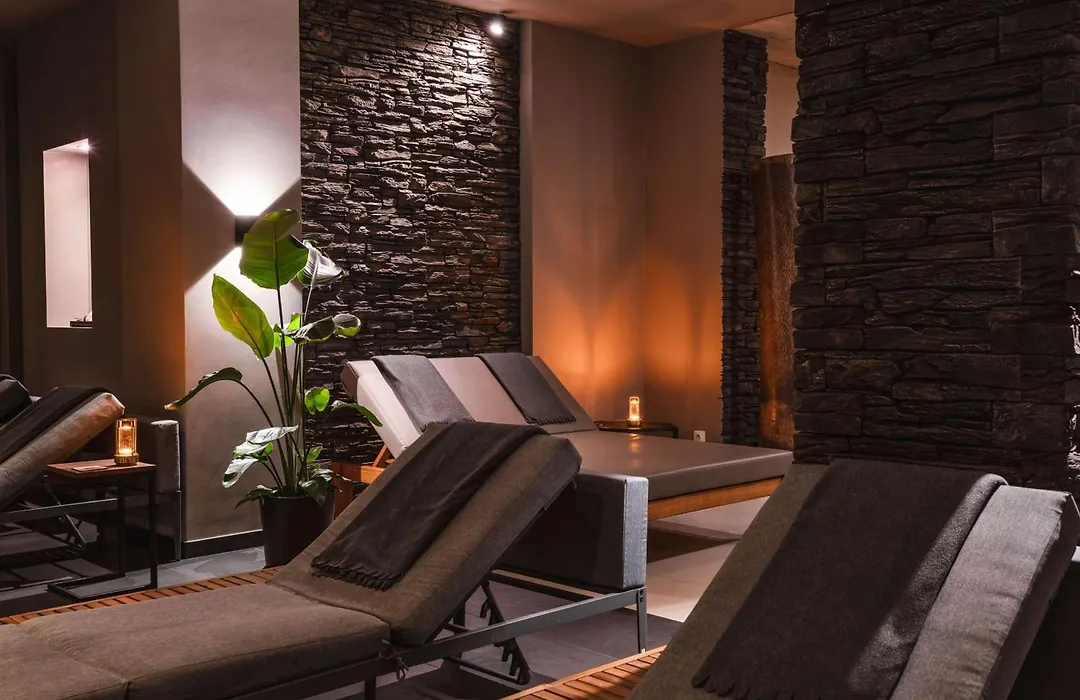 Volcano Spa Hotel-1