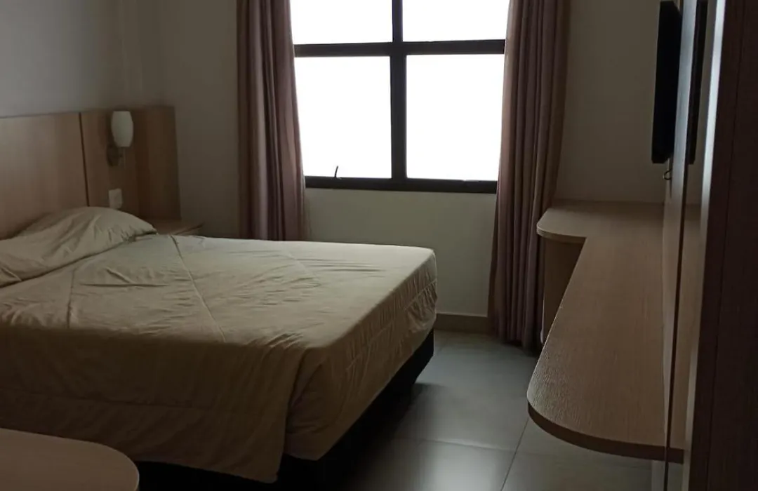 Hotel Lugus-1