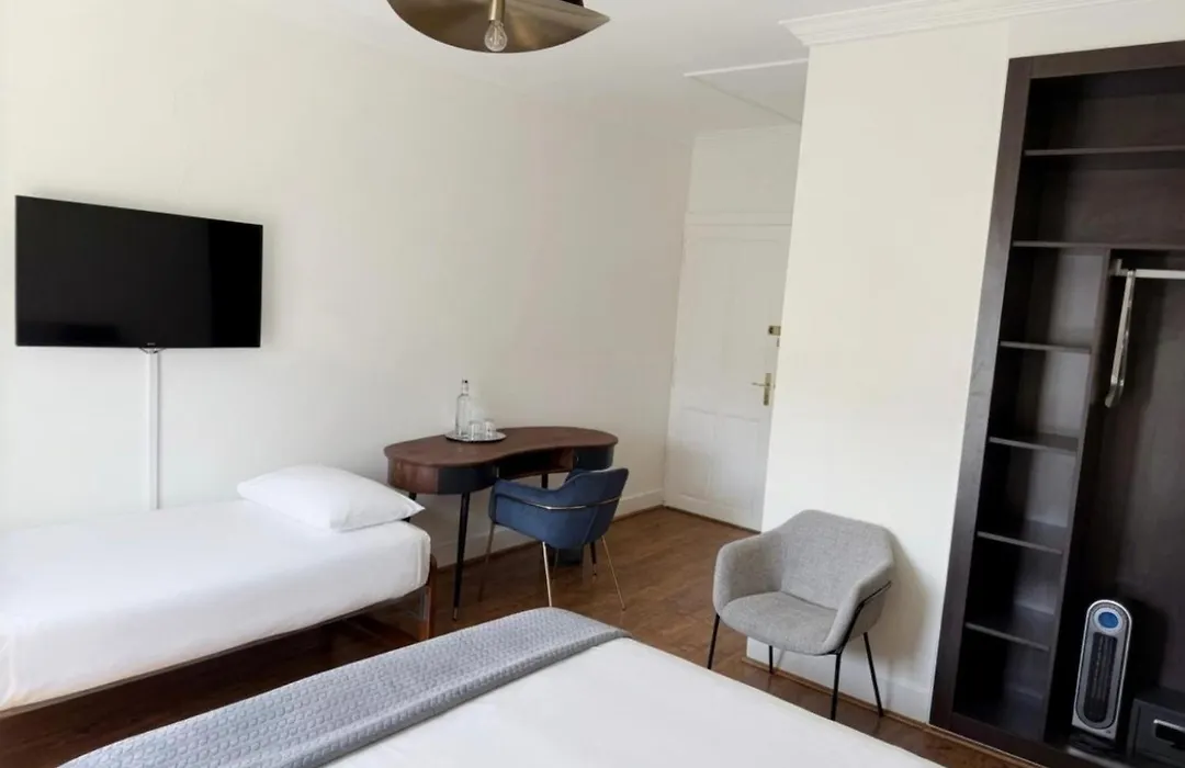 Hotel Tor-1