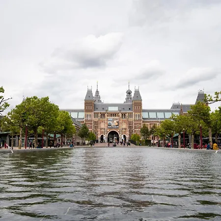 PREMIER SUITES Amsterdam-3