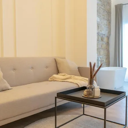 Suites Alfonso X-3