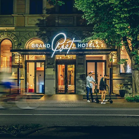 Grand Poet Hotel And Spa By Semarah-2