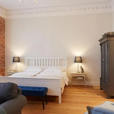 Aparthotel Alstersuite-3