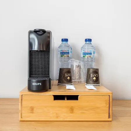 Nalu Valencia Boutique Rooms-2