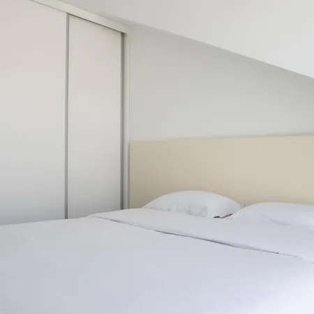 Oscar Concept Apartments-3