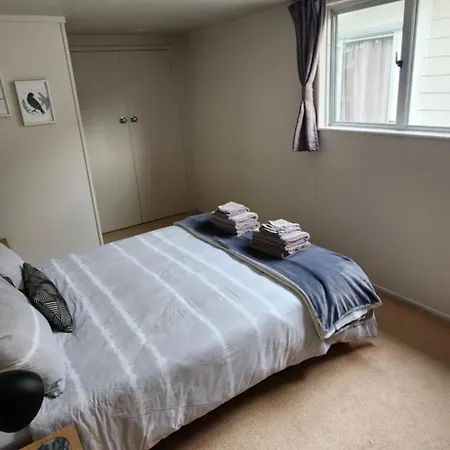 Cozy Apartment On Shalimar-2