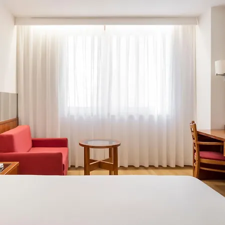 Ilunion Les Corts Spa-2