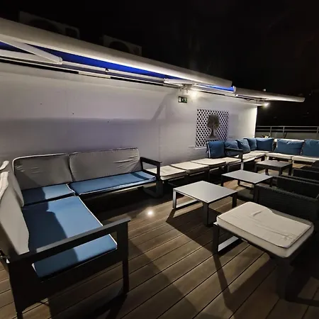 Lisbon Terrace Suites Special For Groups Up To 19 Guests-3
