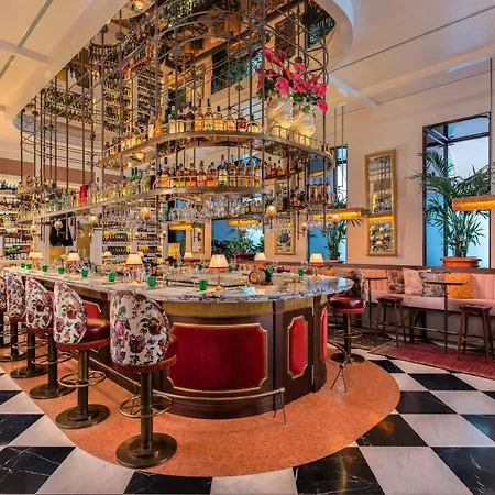 The Ivens, Autograph Collection-3