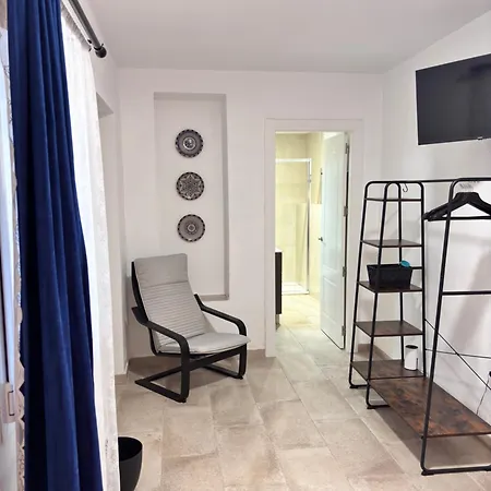 Shanti'S Andalusian Rooms-2