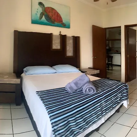 Ocean View PLAYA DEL NIÑO Rooms&Apartments-3