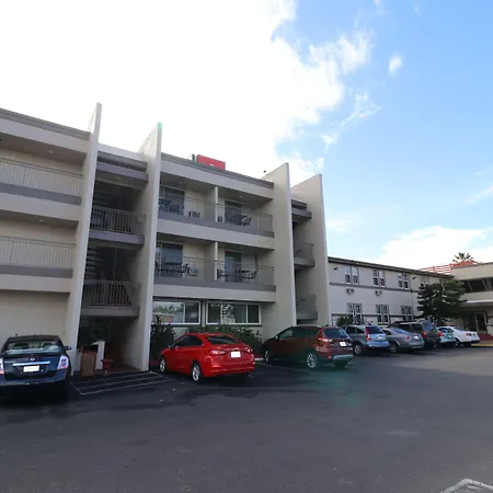 Ramada By Wyndham San Diego Airport-2