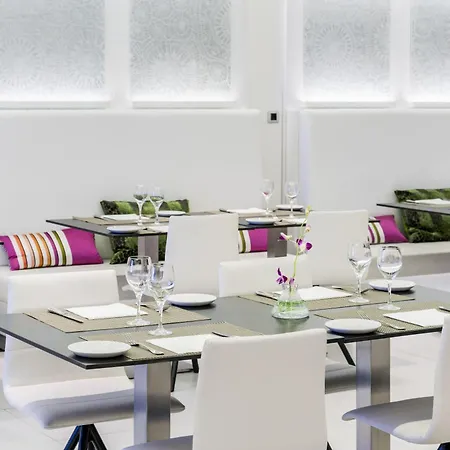 Ilunion Suites Madrid-3
