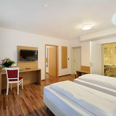 Bellevue Hotel-2