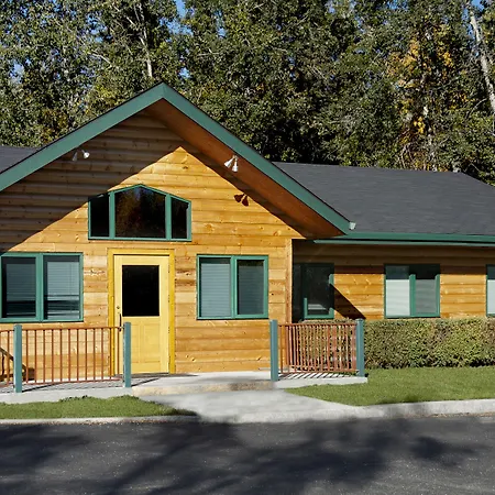 Bear Lodge-3