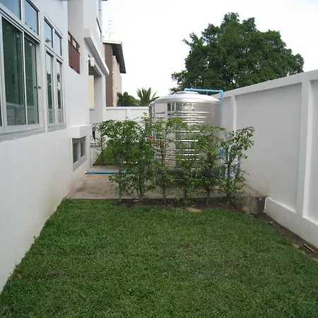 The Meet Green Apartment-2