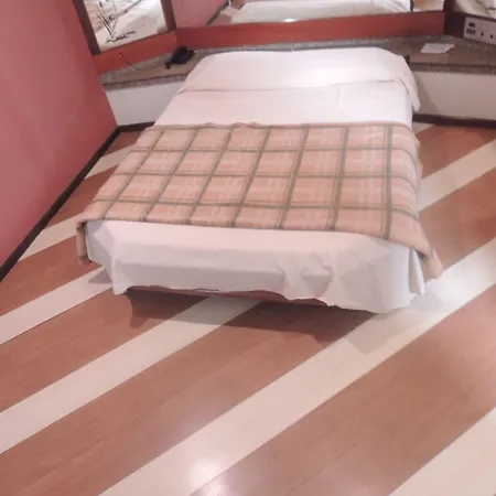 Verona Hotel (Adults Only)-3