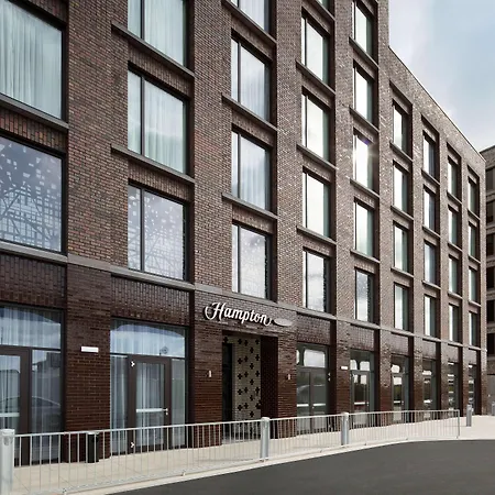 Hampton By Hilton London Excel-3