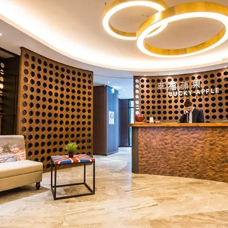 Lucky Apple Hotel-3