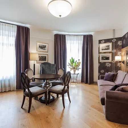 Eurostars Metropole-3