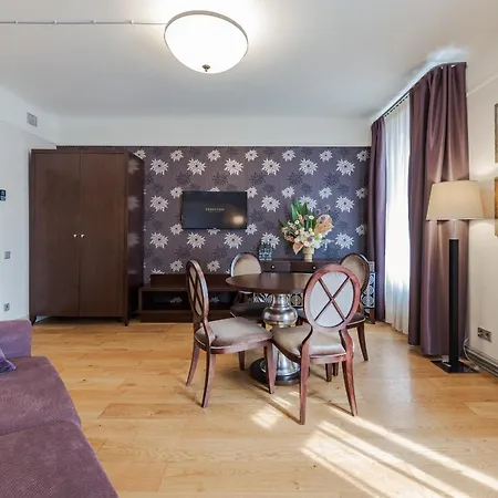 Eurostars Metropole-2