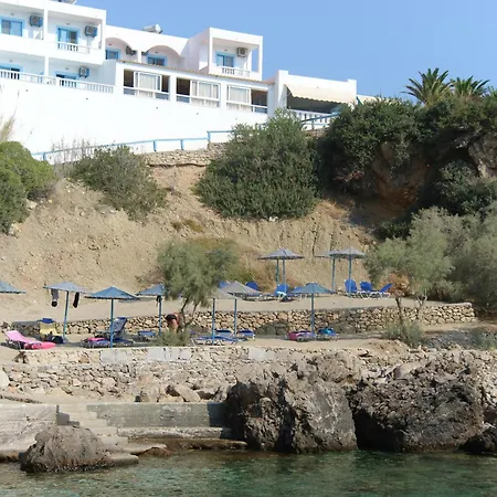 Castelia Bay Hotel-3