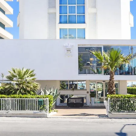 Hotel Regina Fronte Mare-3