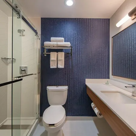 Fairfield Inn By Marriott Jfk Airport-3
