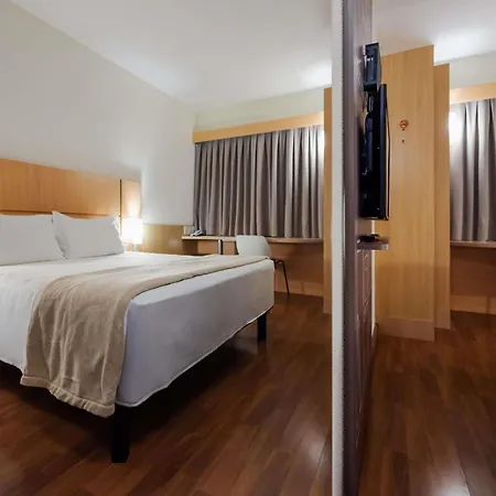 Ibis Florianopolis-2