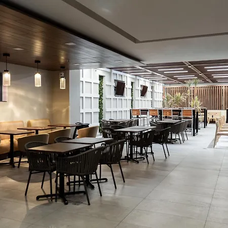 Holiday Inn Express & Suites - Playa Del Carmen By Ihg-2